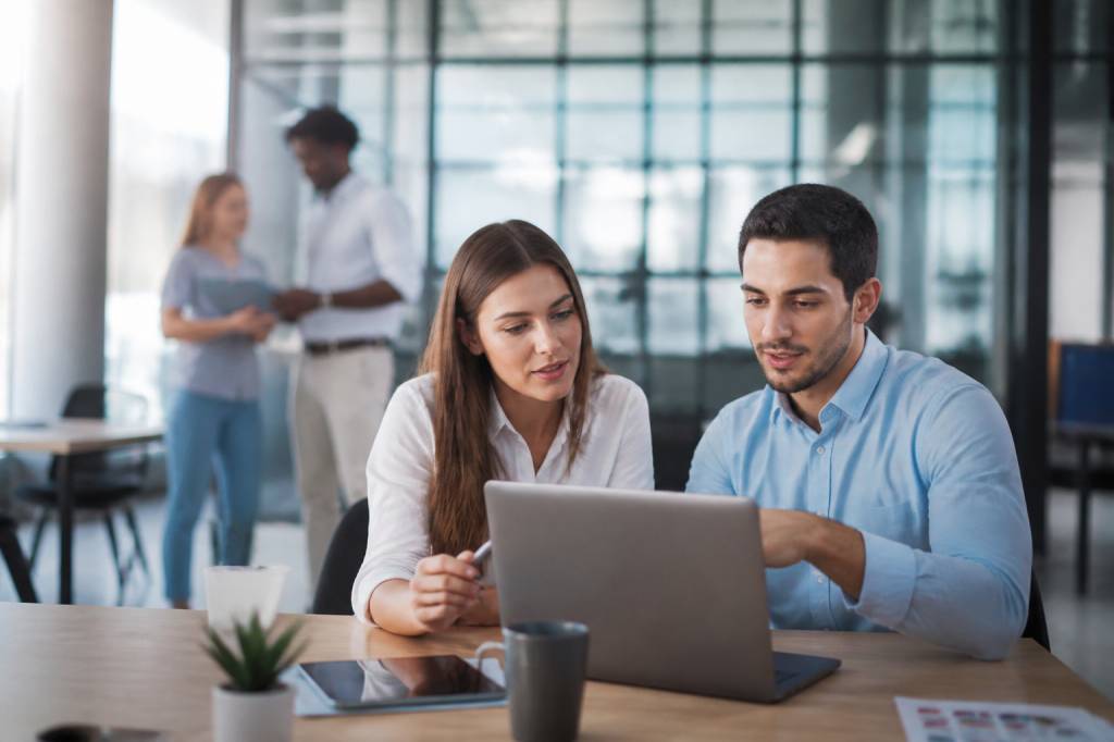 Stage marketing : comment trouver et réussir son expérience en entreprise